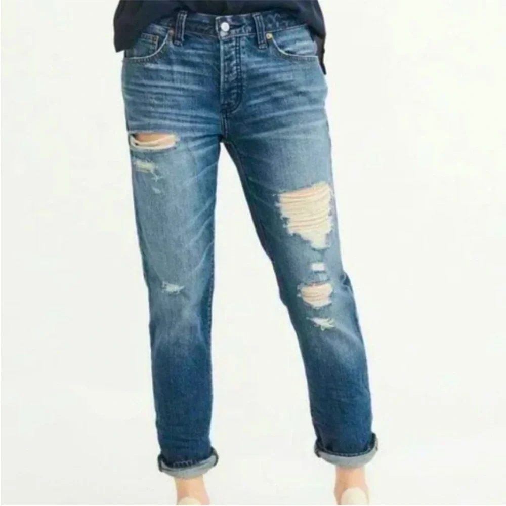 Abercrombie & Fitch Ames Slim Boyfriend Distressed Jeans Size 29/8